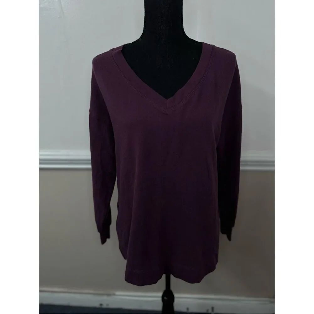 Gap V-Neck Tunic Sweatshirt in Black Currant Size Small